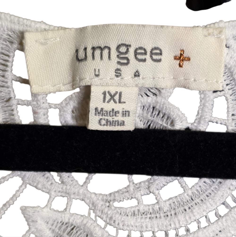 Umgee White Crochet Detail Blouse 1X - Picture 3 of 3
